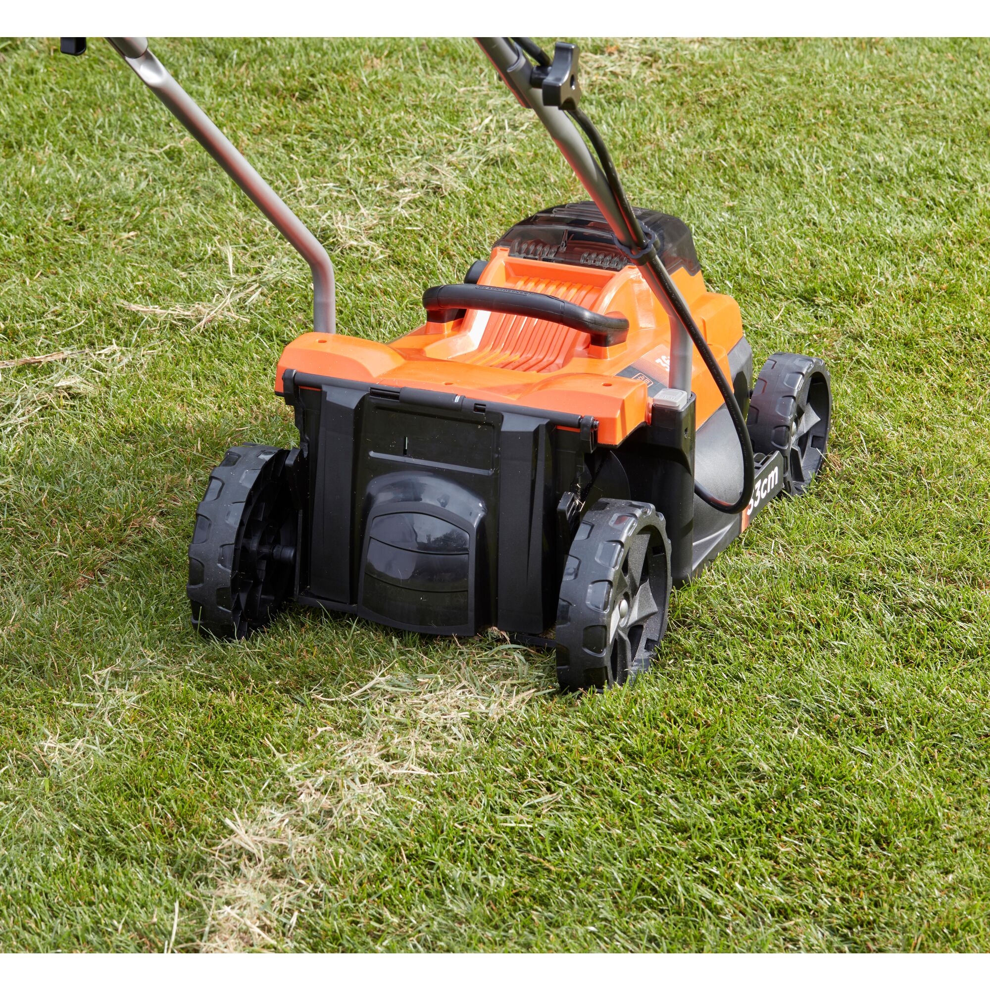 33cm Cordless 36V Lawn Mower BLACK DECKER