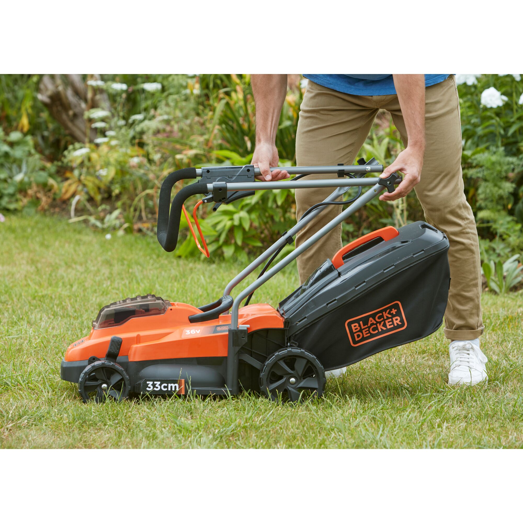 33cm Cordless 36V Lawn Mower BLACK DECKER