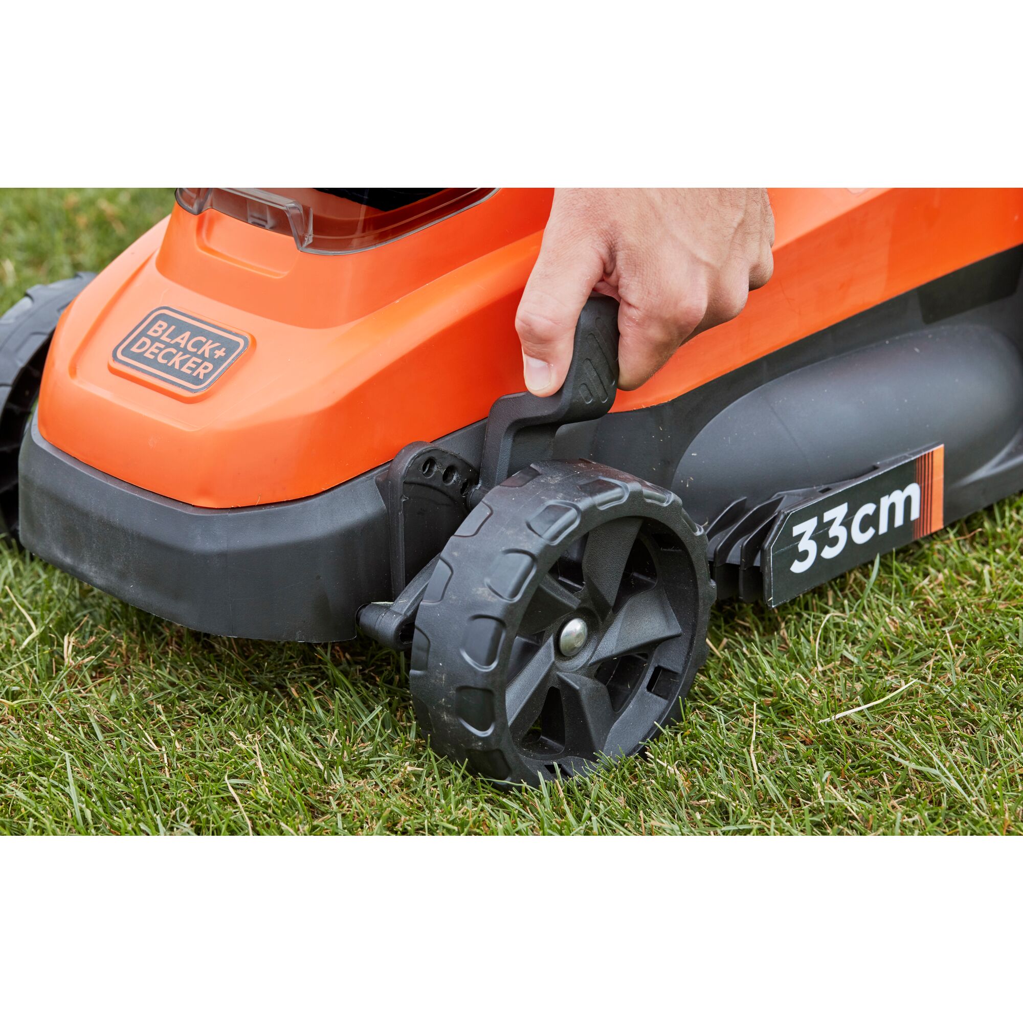 33cm Cordless 36V Lawn Mower BLACK DECKER