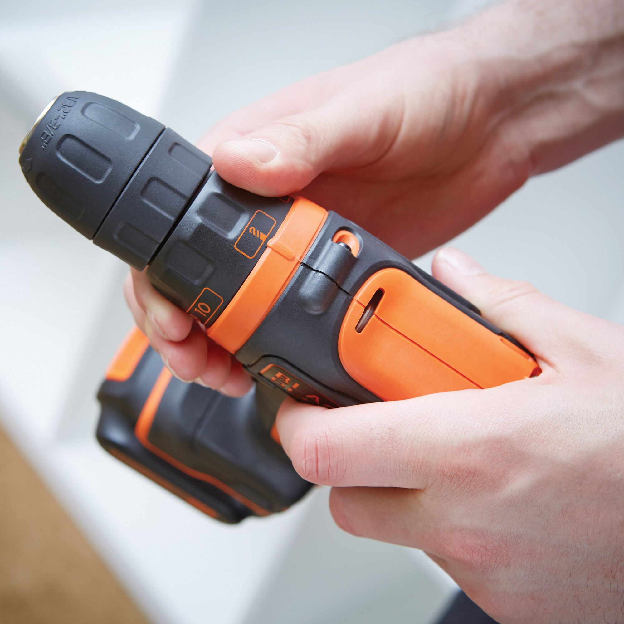 Black and decker 10.8 v deals drill