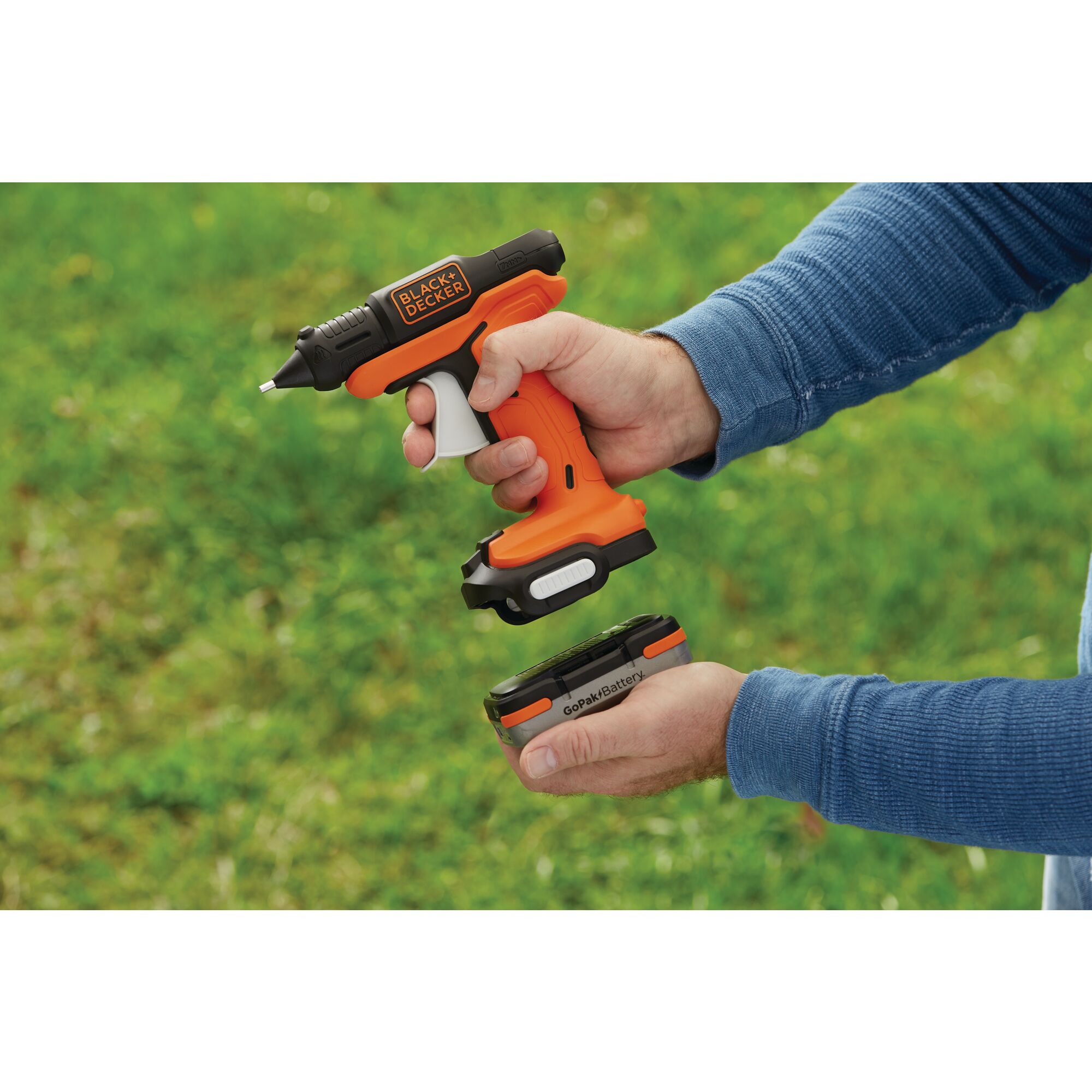 Black & decker cordless best sale glue gun