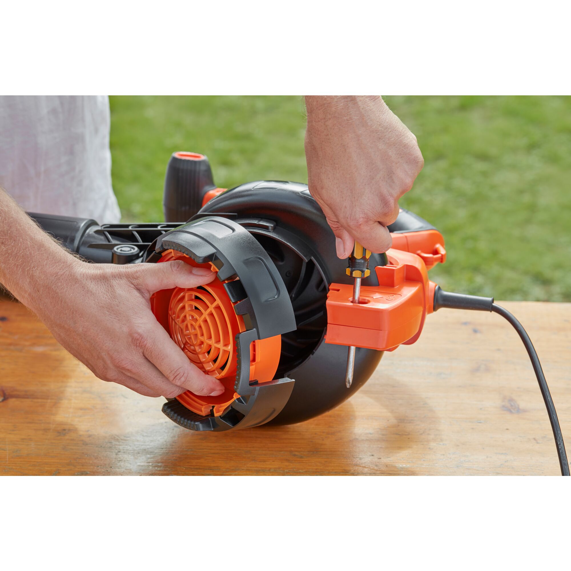 Black and decker corded deals 3 in 1 blower