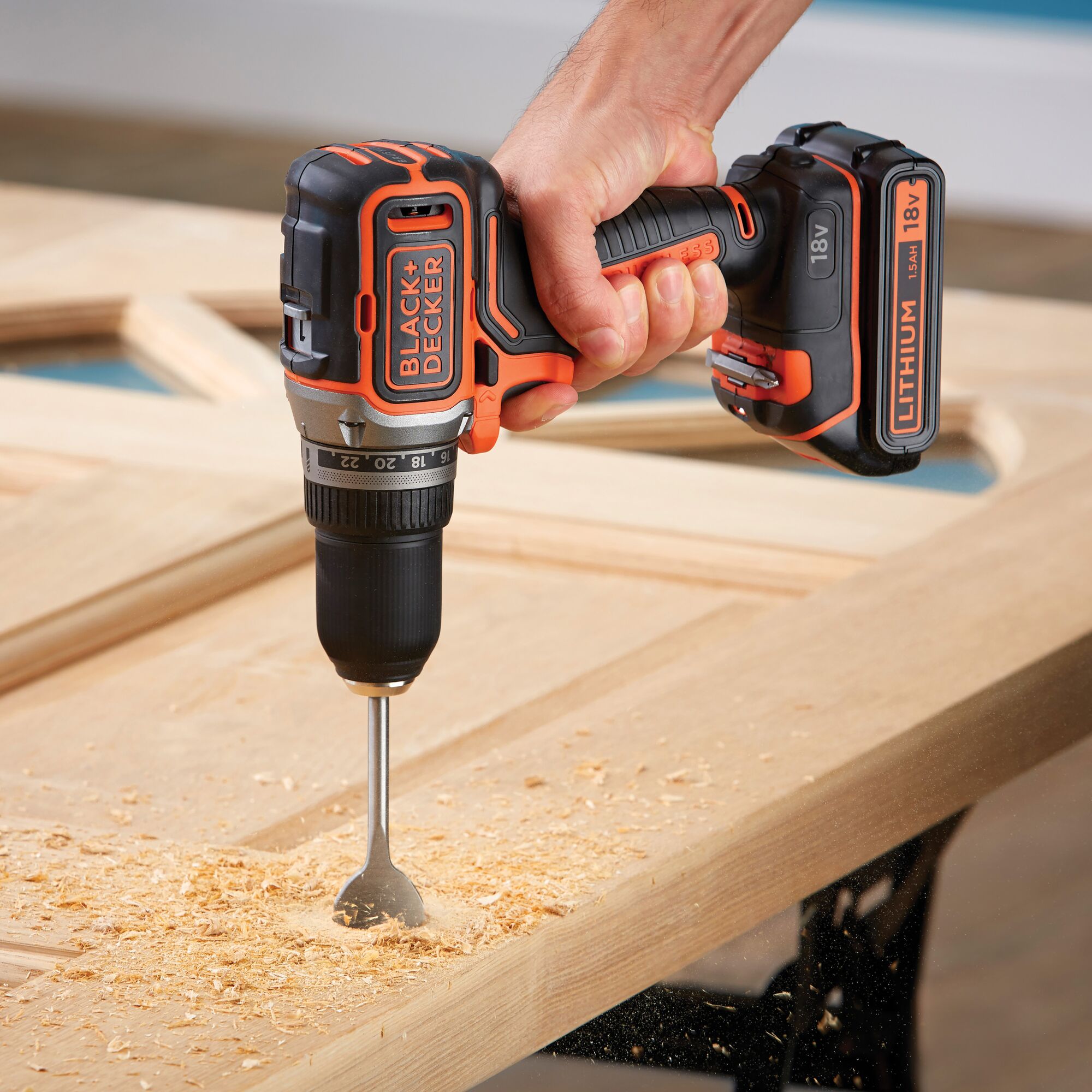 Black decker discount cordless drill 18v